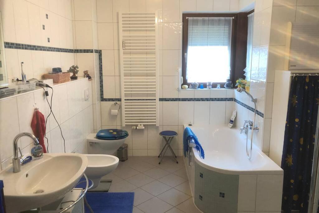 Beste Lage Im Zentrum Und Am Hofgarten 150Qm Mit Klima, 2Xbalkon, Aufzug, Familienfreundlich Bayreuth Luaran gambar
